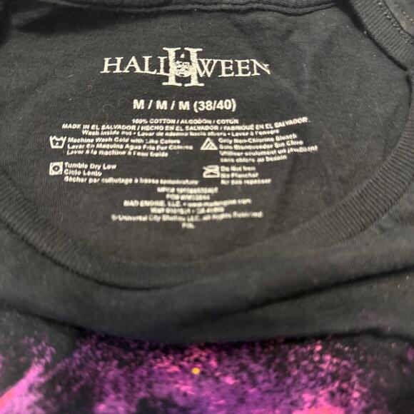 Halloween II Michael Myers Horror Movie T-Shirt Purple Flame Graphic Black M - Picture 3 of 4